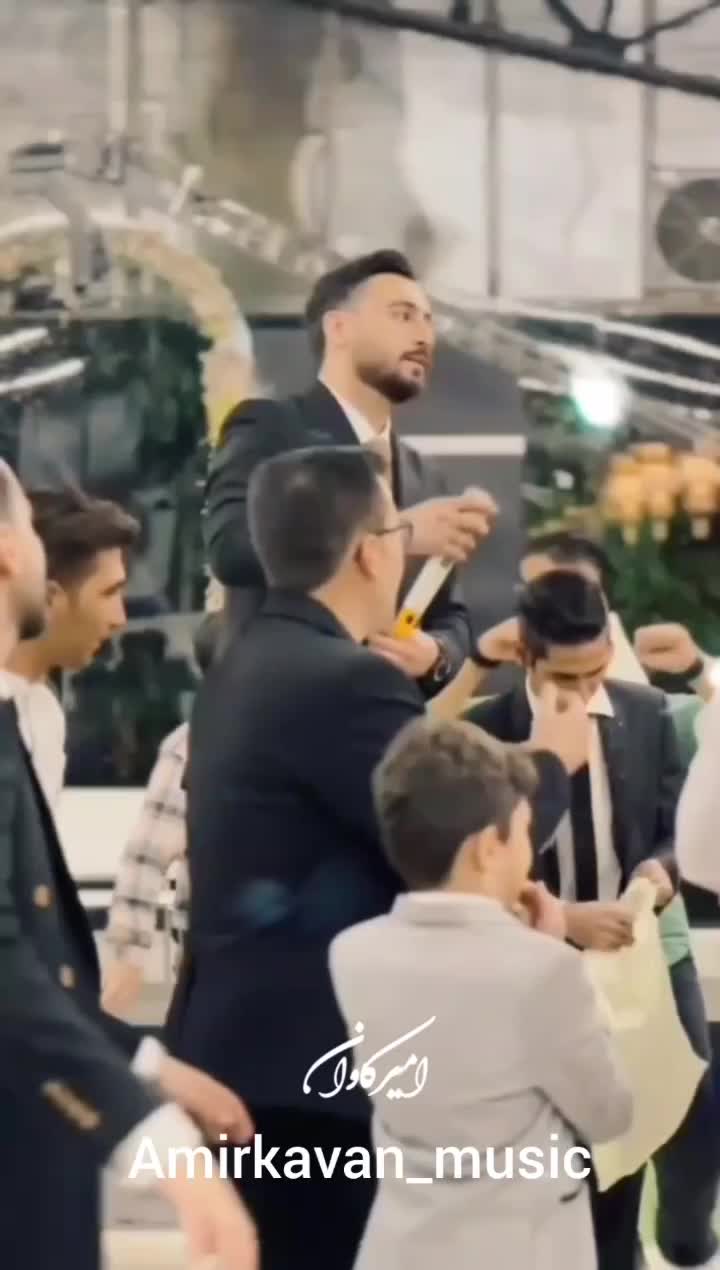 خواننده ارکستر.موزیک زنده.موزیک مجالس عروسی|خدمات پذیرایی، مراسم|مشهد, احمدآباد|دیوار