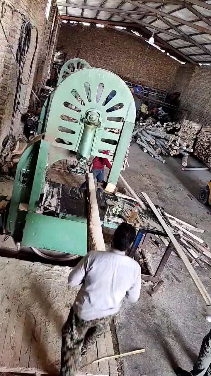 نیروی کار یا  کارگر دائمی|استخدام صنعتی، فنی، مهندسی|ارومیه, |دیوار