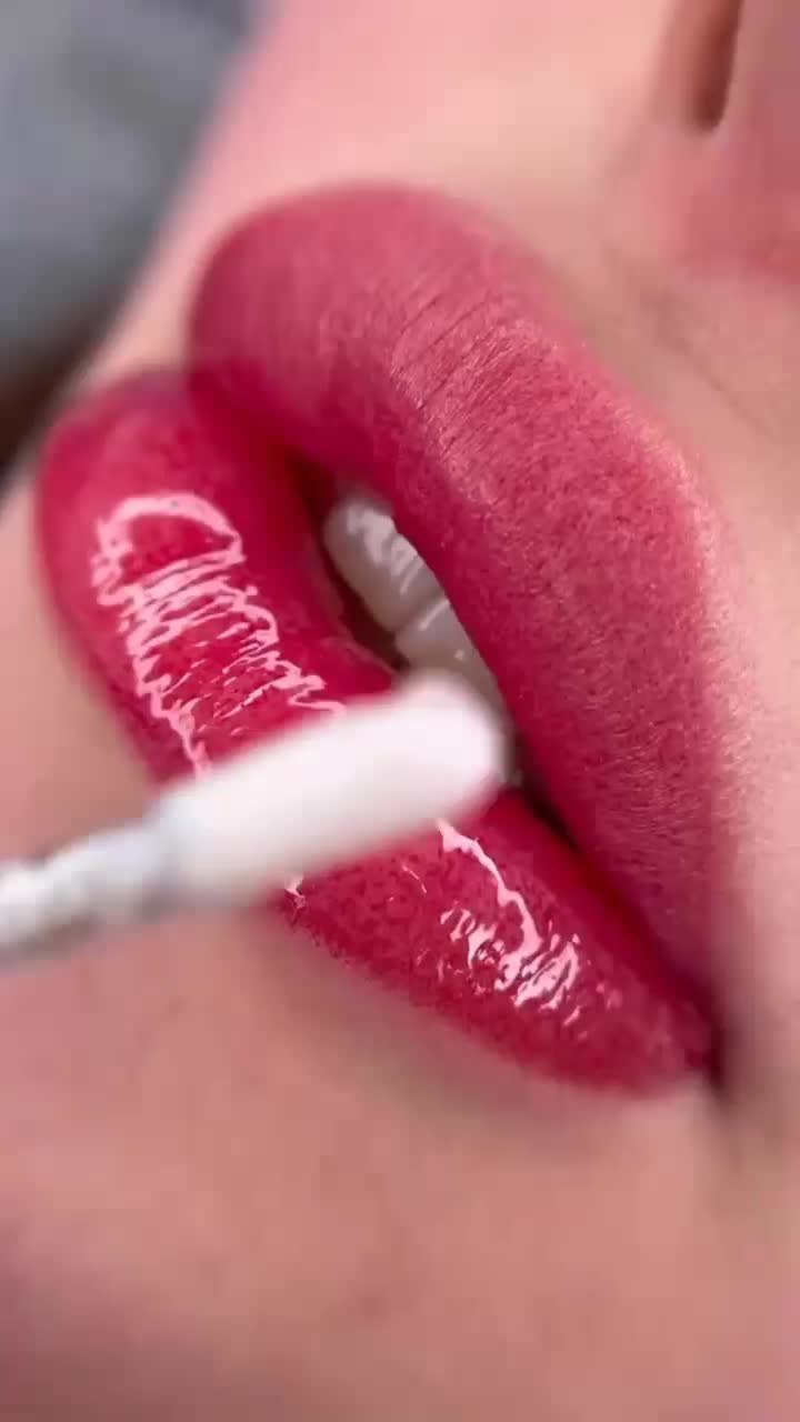 شیدینگ لب و میکروبلیدینگ ق*ی*م*ت استثنایی|خدمات آرایشگری و زیبایی|بندرعباس, |دیوار