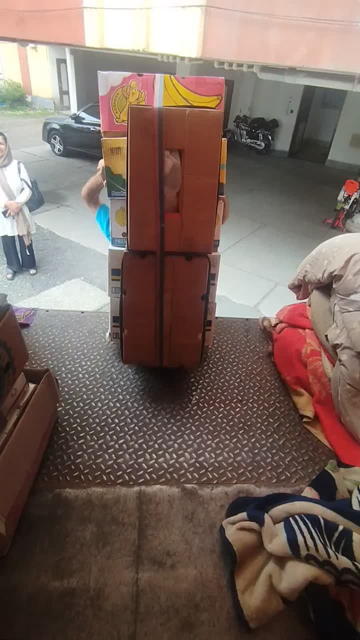 حمل بار ، حمل اثاثیه منزل باکارگرحرفه ی|خدمات حمل و نقل|رشت, کوی مهر|دیوار