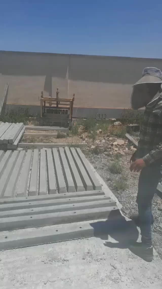 پایه بتنی فنس کشی دور باغ داربست بست انگور|عمده‌فروشی|شال, |دیوار