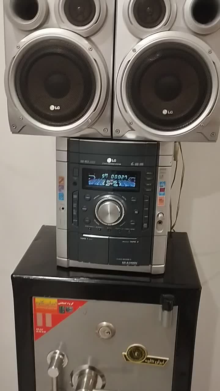 یک دستگاه سیستم صوتی خانگی کیفیت بی نظیر|سیستم صوتی خانگی|آمل, |دیوار