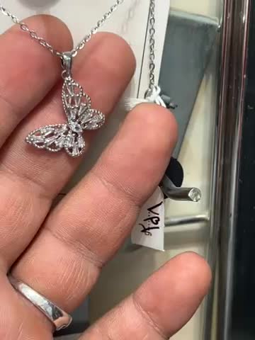 گردنبند پروانه نگینی|بدلیجات|خمینی‌شهر, |دیوار