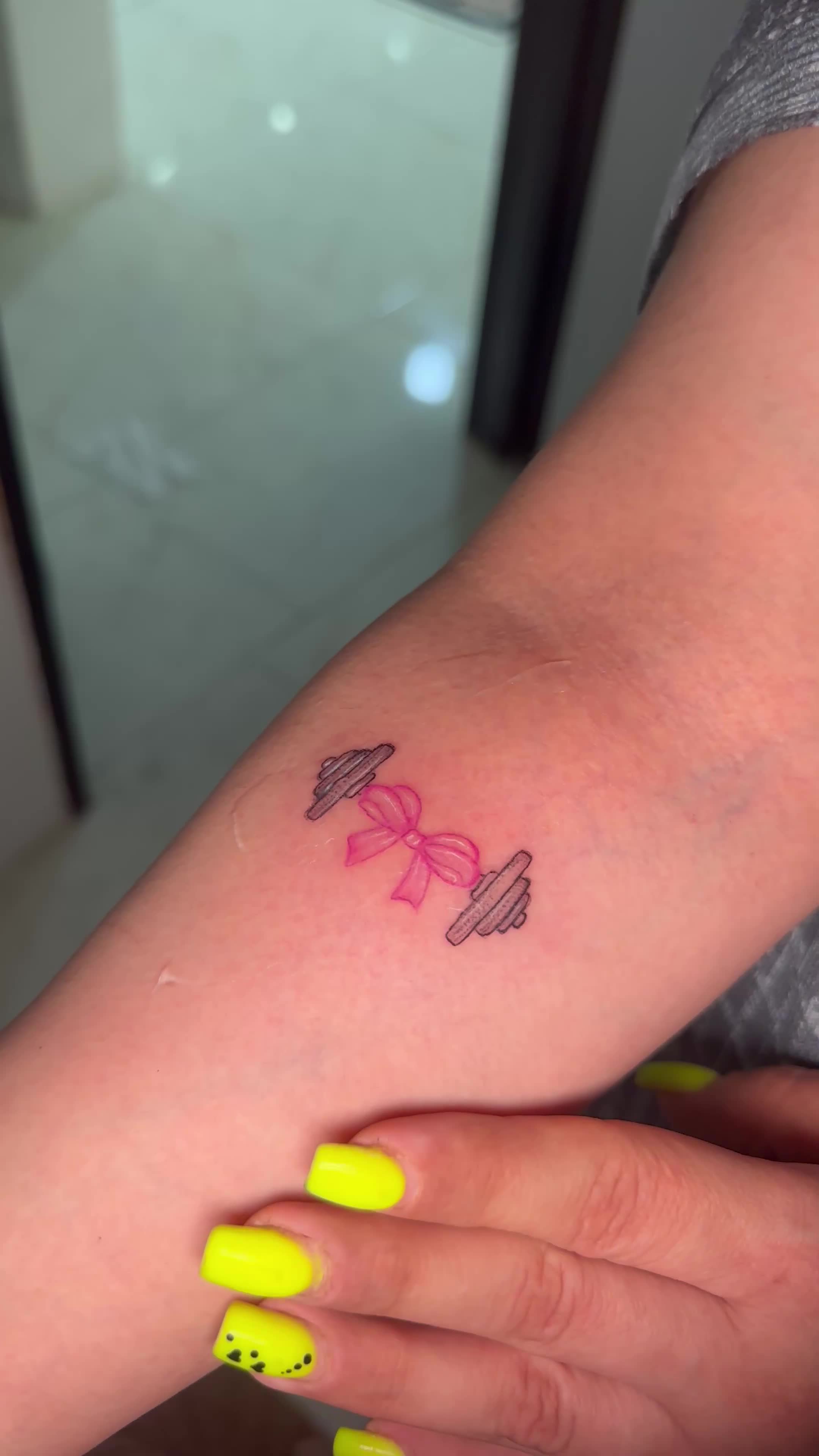 اجرا و اموزش تتوی صورت و بدن،تاتو|خدمات آرایشگری و زیبایی|پاکدشت, پاکدشت (مامازند)|دیوار