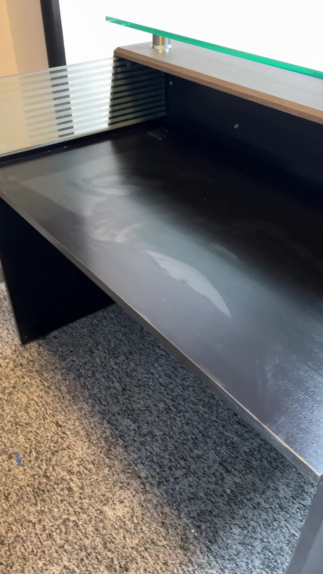 میزاداری فوق العاده سالم (در حد نو)حراج واقعی|مبلمان اداری|تهران, قیطریه|دیوار