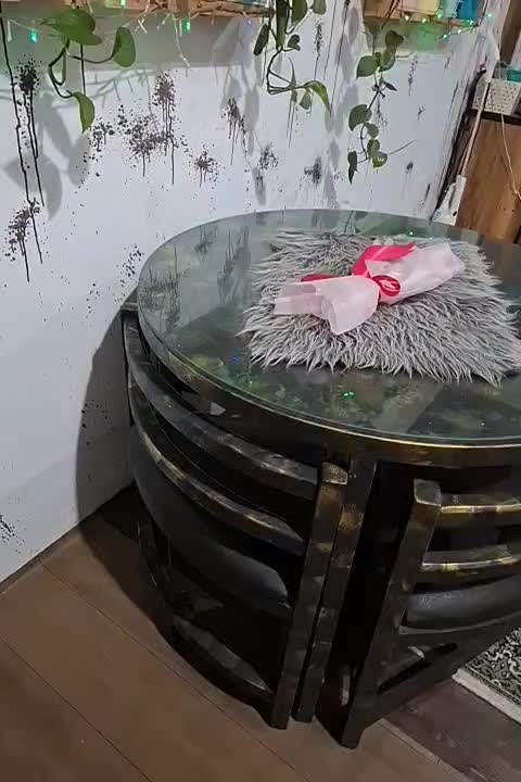 میز نهار خوریه چهار نفره در حد نو|میز و صندلی غذاخوری|بندر انزلی, استادیوم|دیوار