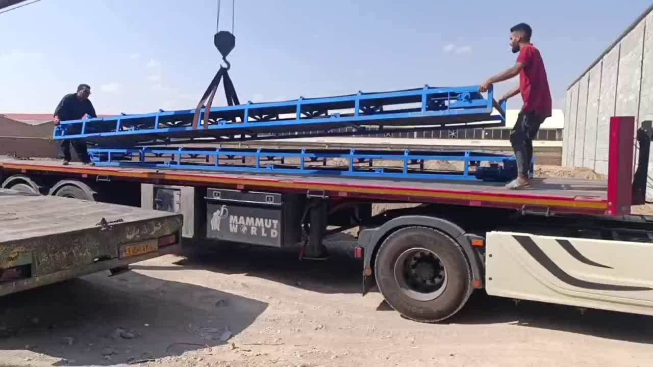 تسمه نقاله و دستگاه های تولید قطعات بتنی|ماشینآلات صنعتی|خسروشاه, |دیوار