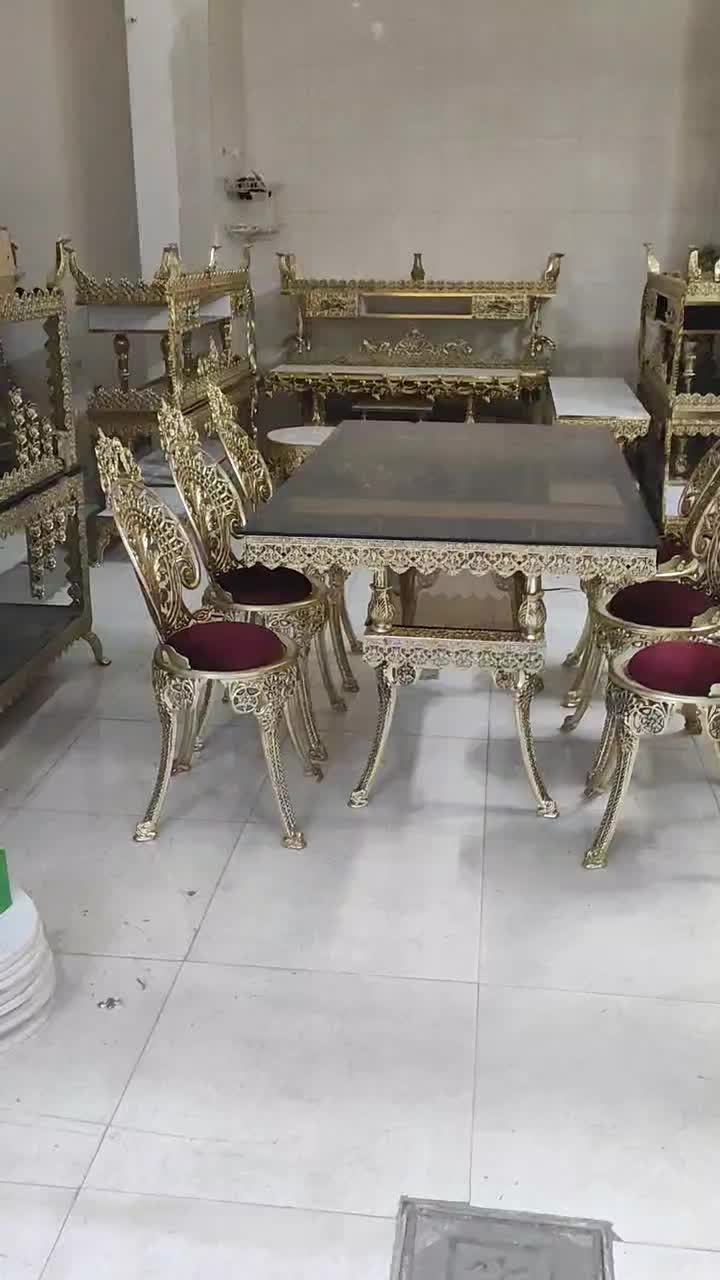 ناهارخوری میزناهارخوری برنجی کنارسالنی|میز و صندلی غذاخوری|مشهد, طلاب|دیوار