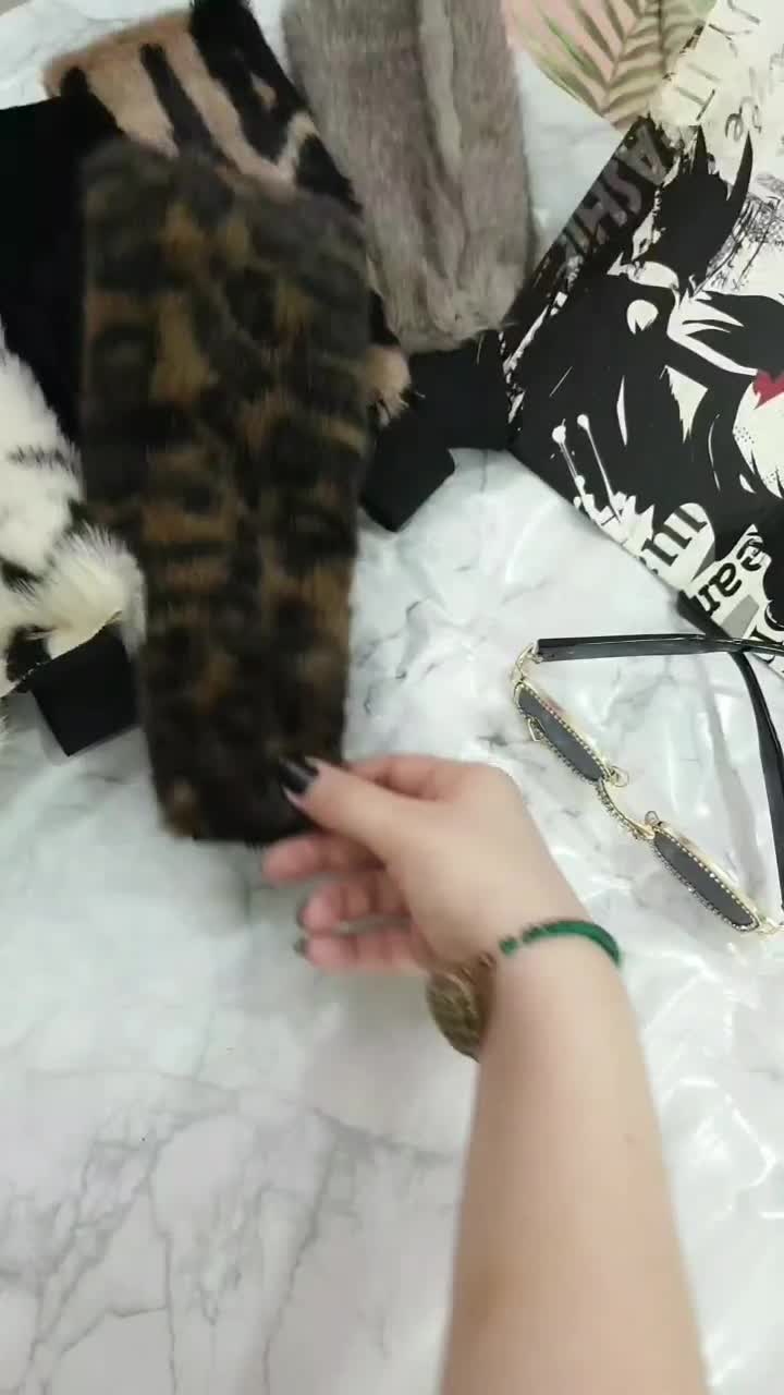 هدبند روسی|لباس|رشت, دیلمان|دیوار