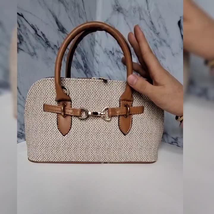 کیف زده جزئی دارد زیر قیمت خرید|کیف، کفش، کمربند|بندر ترکمن, |دیوار