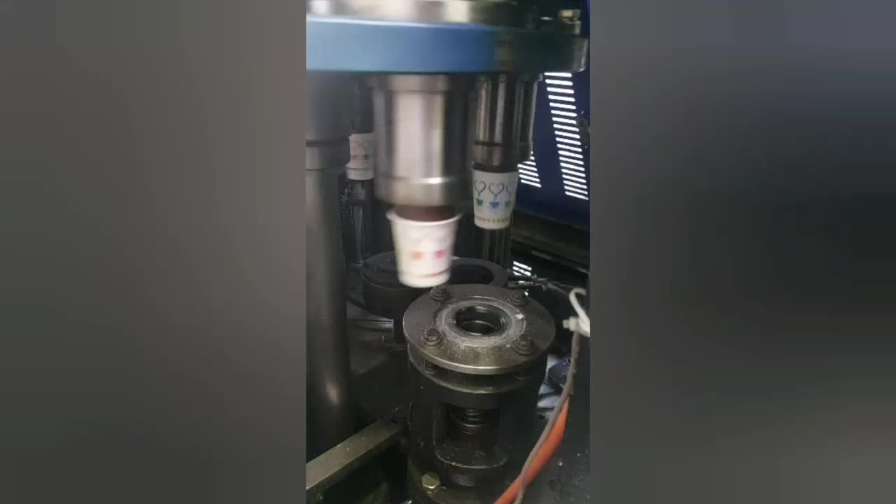 راه اندازی خط تولید لیوان کاغذی|ماشینآلات صنعتی|تهران, آرژانتین|دیوار