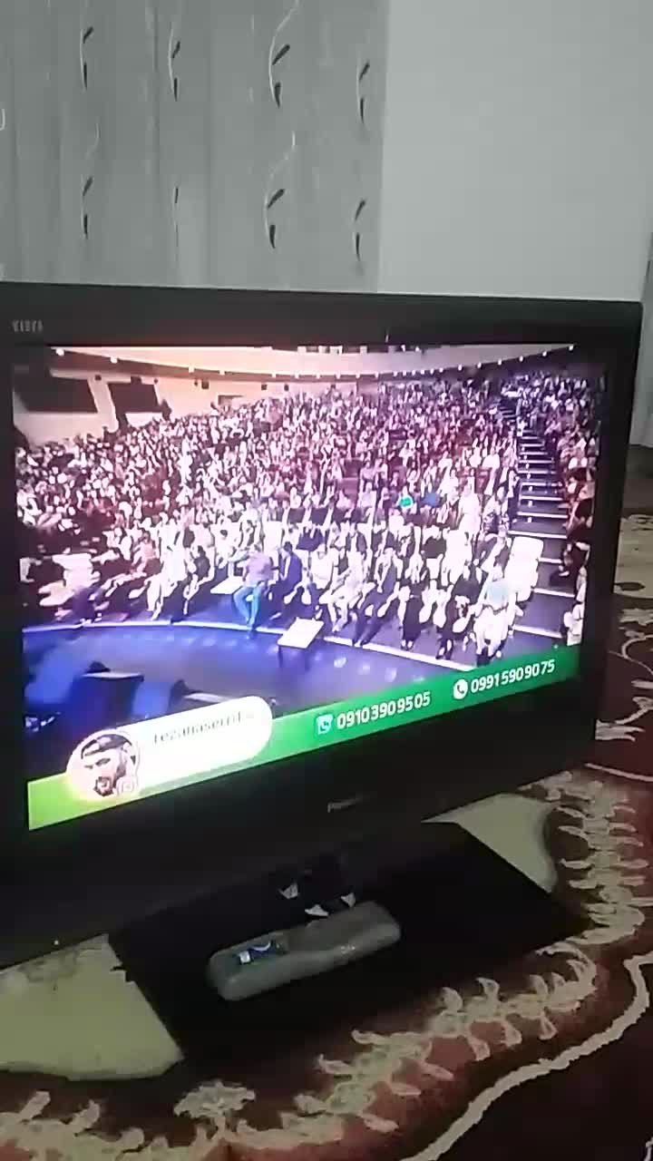 تی وی السیدی32اینچ|تلویزیون و پروژکتور|بوشهر, |دیوار