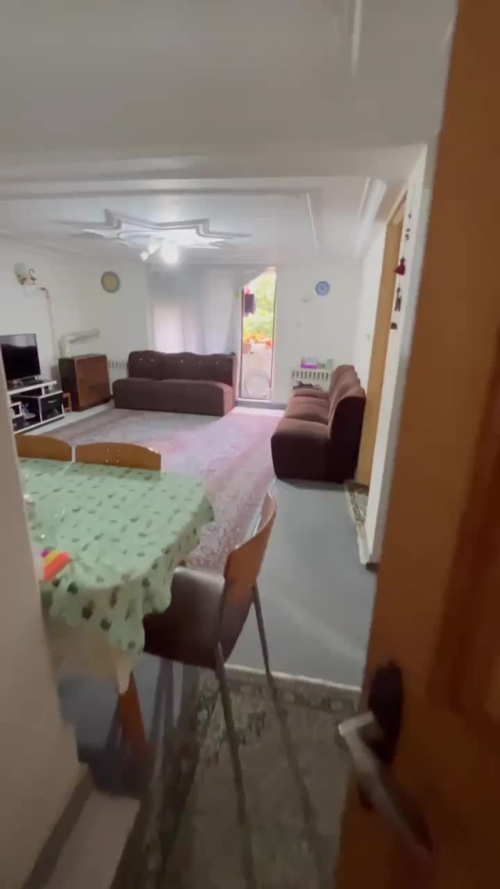 رهن اجاره واحد اپارتمان برا خیابان اصلی ازادگان|اجارهٔ آپارتمان|لاهیجان, کوی آزادگان|دیوار