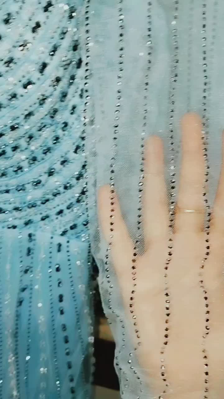 لباس مجلسی|لباس|شوش, |دیوار