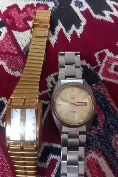 دوتا ساعت تمیز سیکو ۵ تمیز|ساعت|خسروشاه, |دیوار