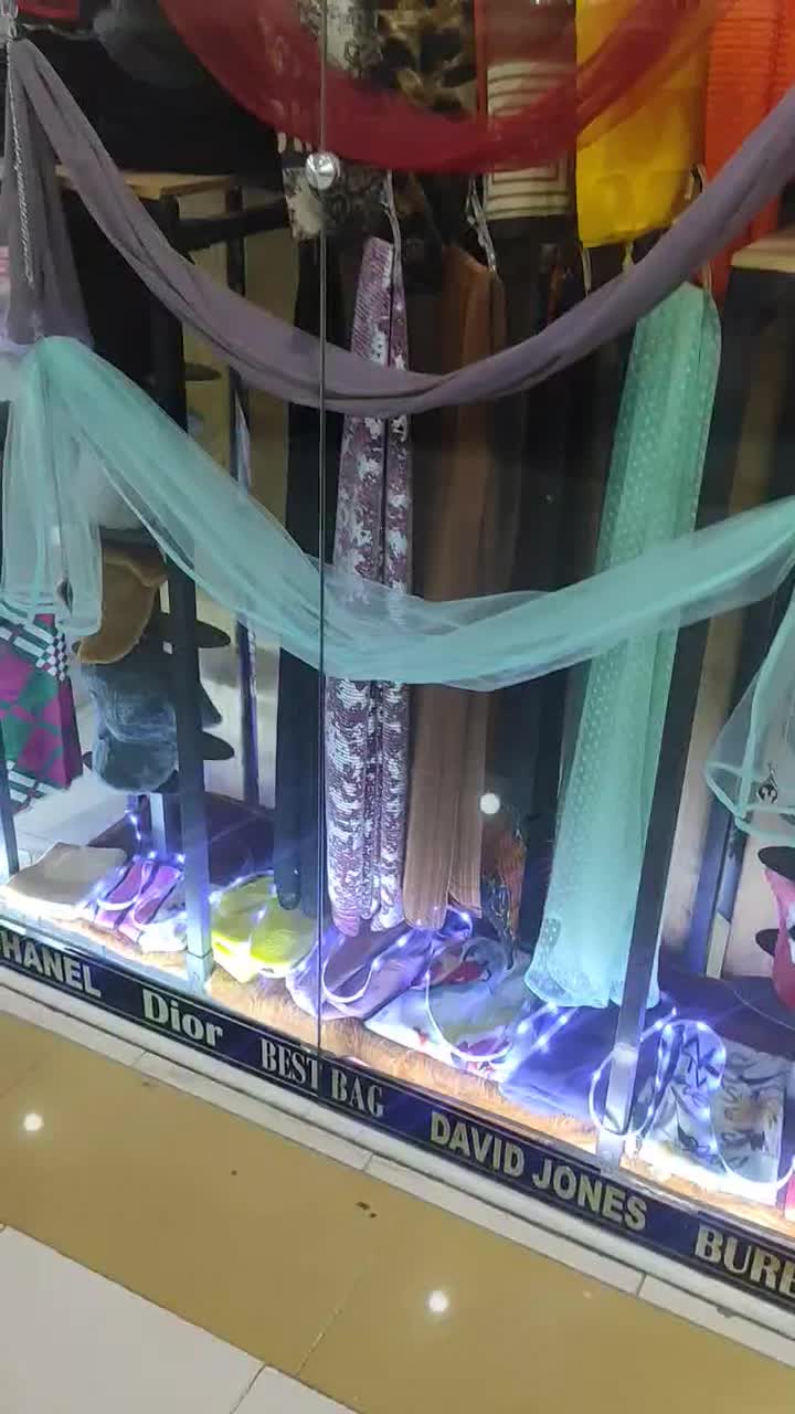 شال و روسری|فروشگاه و مغازه|مهاباد (آذربایجان غربی), |دیوار