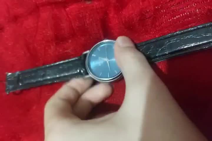 ساعت مچی|ساعت|کرج, پیشاهنگی|دیوار