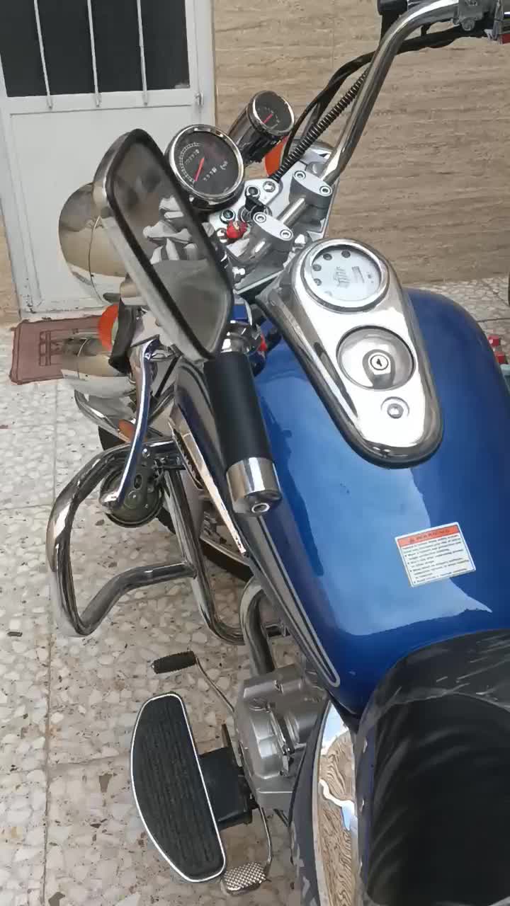 موتور کلکسیونی عروسک|موتورسیکلت|قم, ولیعصر|دیوار