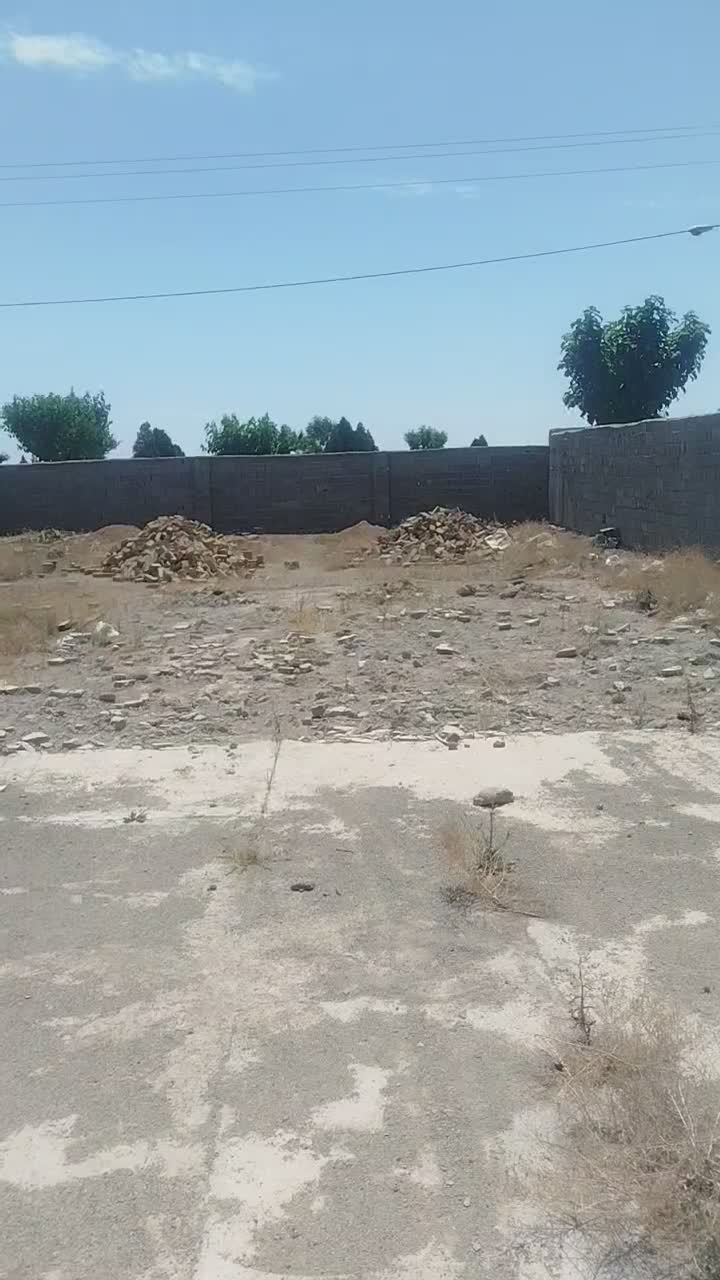 چهاردیواری بهر جاده ده حسن موقعیت عالی  ۱۲۴۰متر|فروش دفتر صنعتی، کشاورزی، تجاری|رباط‌کریم, ده‌حسن|دیوار