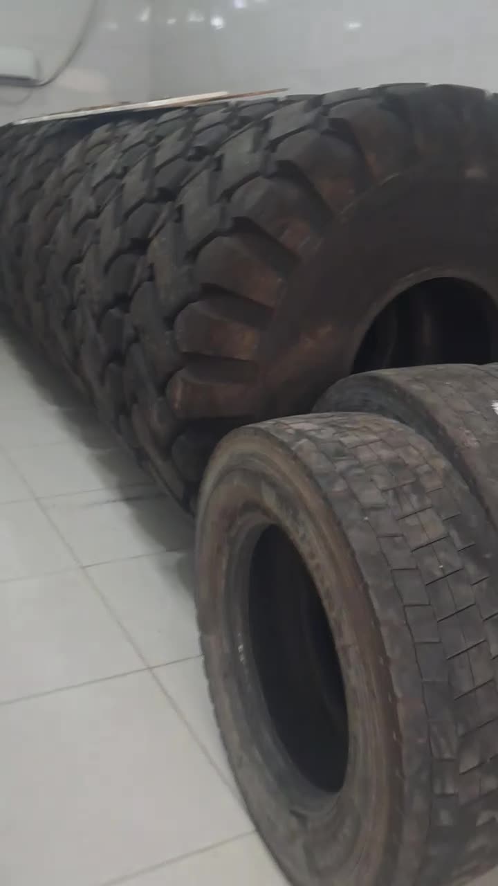 لاستیک لودر گریدرغلطک جرثقیل کامیون اندیمشک|قطعات یدکی و لوازم جانبی|اندیمشک, |دیوار