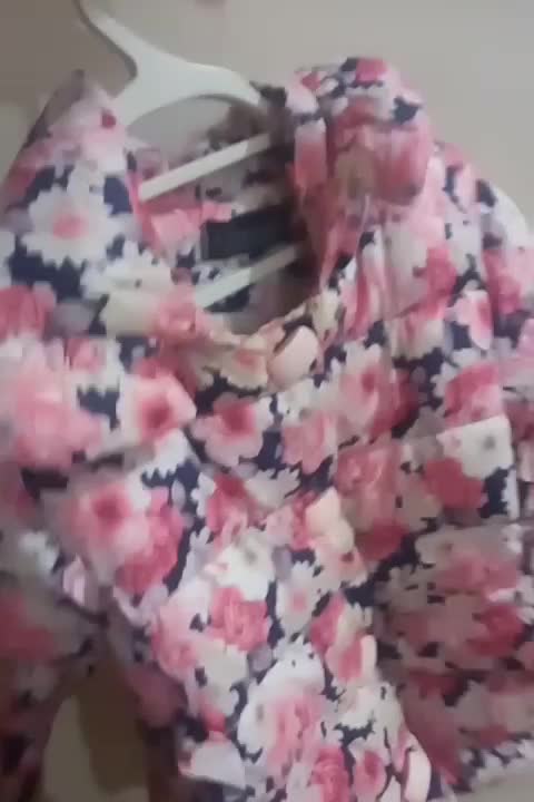 کاپشن|کفش و لباس بچه|اهر, |دیوار