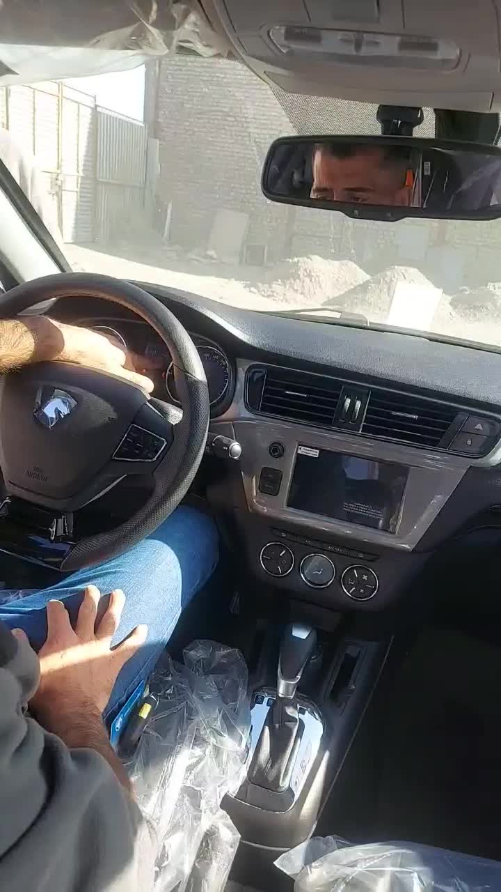 تارااتوماتv4تتانیوم داخل پارکینگ نمایندگی فول آپشن|خودرو سواری و وانت|مشهد, صیاد شیرازی|دیوار