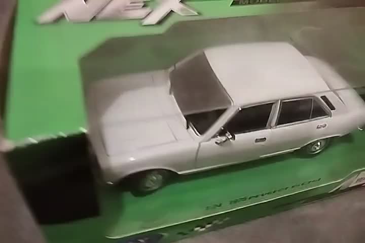 ماکت 504|کلکسیون و سرگرمی|اهواز, کیانپارس |دیوار