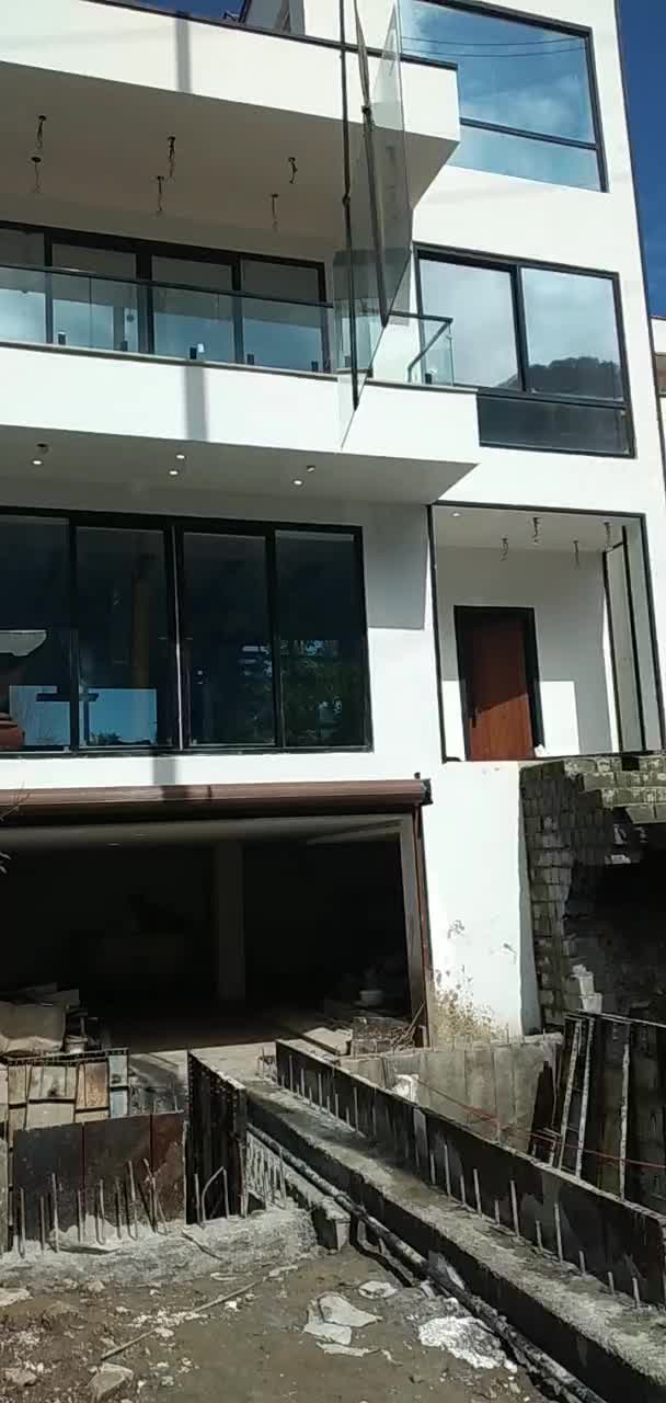 فروش واجرای نرده شیشه،استیل،چوب|خدمات پیشه و مهارت|نوشهر, |دیوار