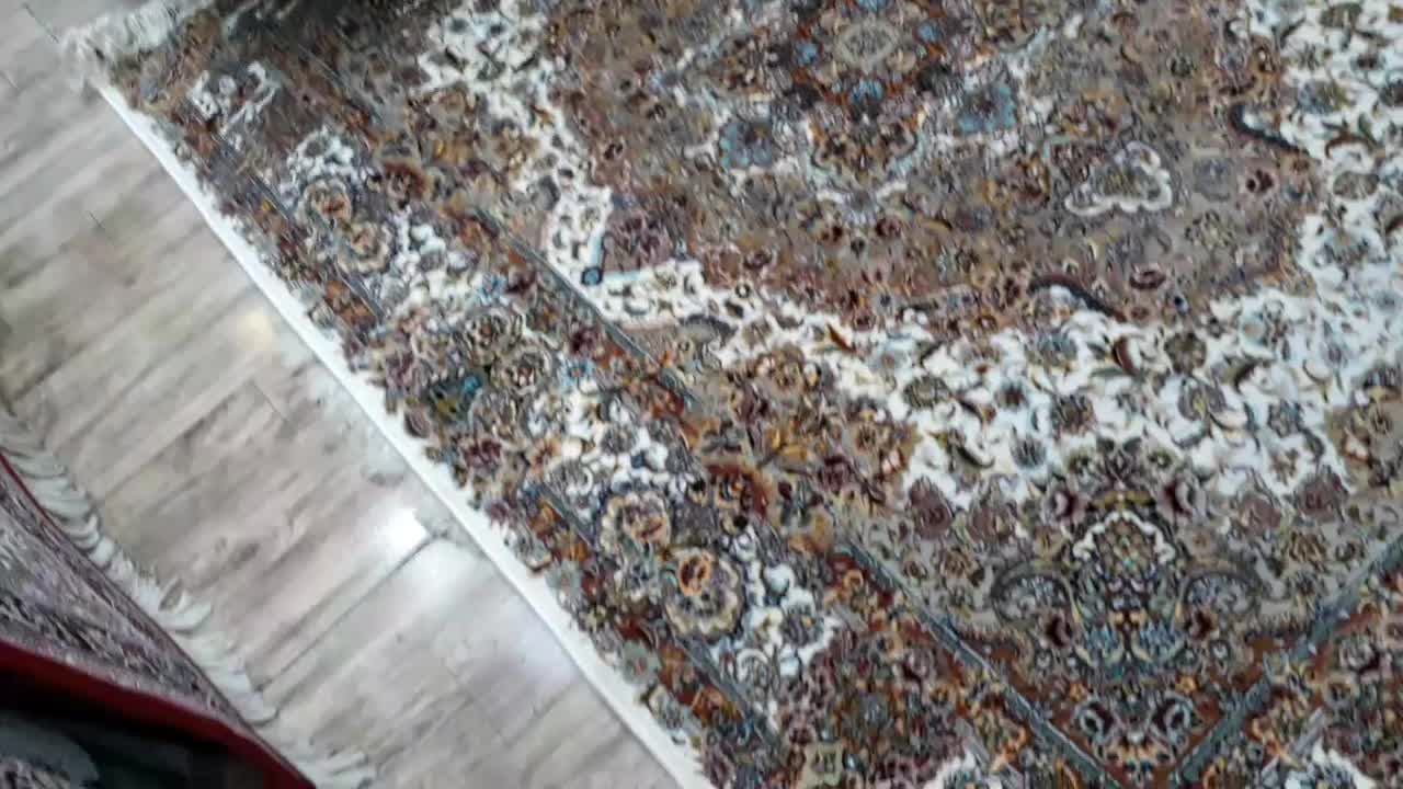 فرش دایره سالاری ۱۰۰۰شانه اصل کرم گرد۱۵۰×۱۵۰ سایز|فرش|تبریز, |دیوار
