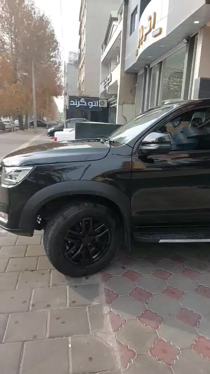 کی ام سی مدل ۲۰۲|خودرو سواری و وانت|ارومیه, |دیوار