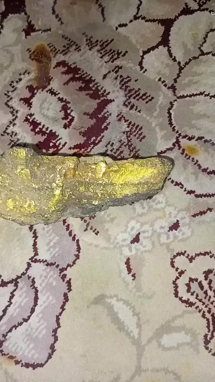 سنگ طلا|کلکسیون اشیاء عتیقه|پارسآباد, |دیوار