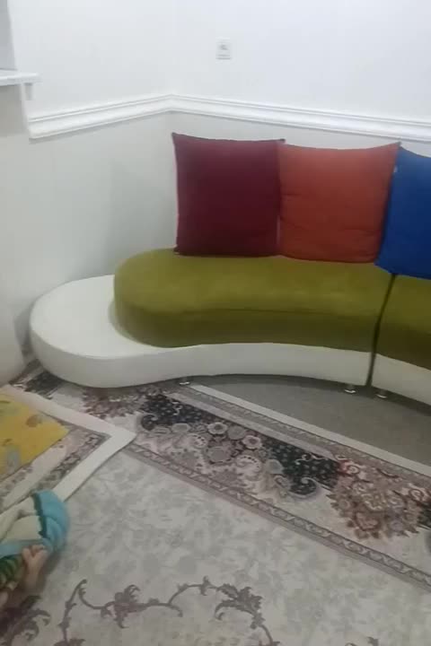 مبل هلالی ۷نفره بندر دیر ۷/۵۰۰|مبلمان خانگی و میز عسلی|بندر دیر, |دیوار