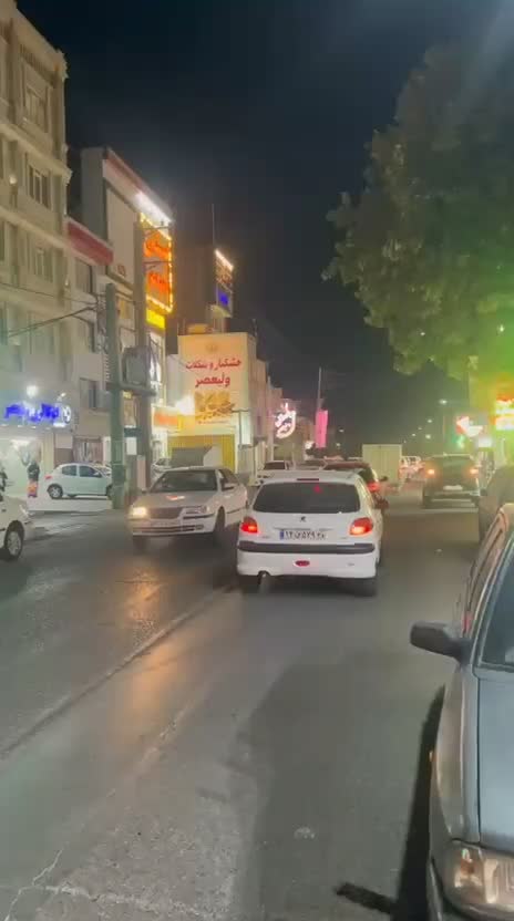 330متر نواب بر خیابان ولیعصر تجاری|اجارهٔ مغازه و غرفه|اسلامشهر, مظفریه|دیوار