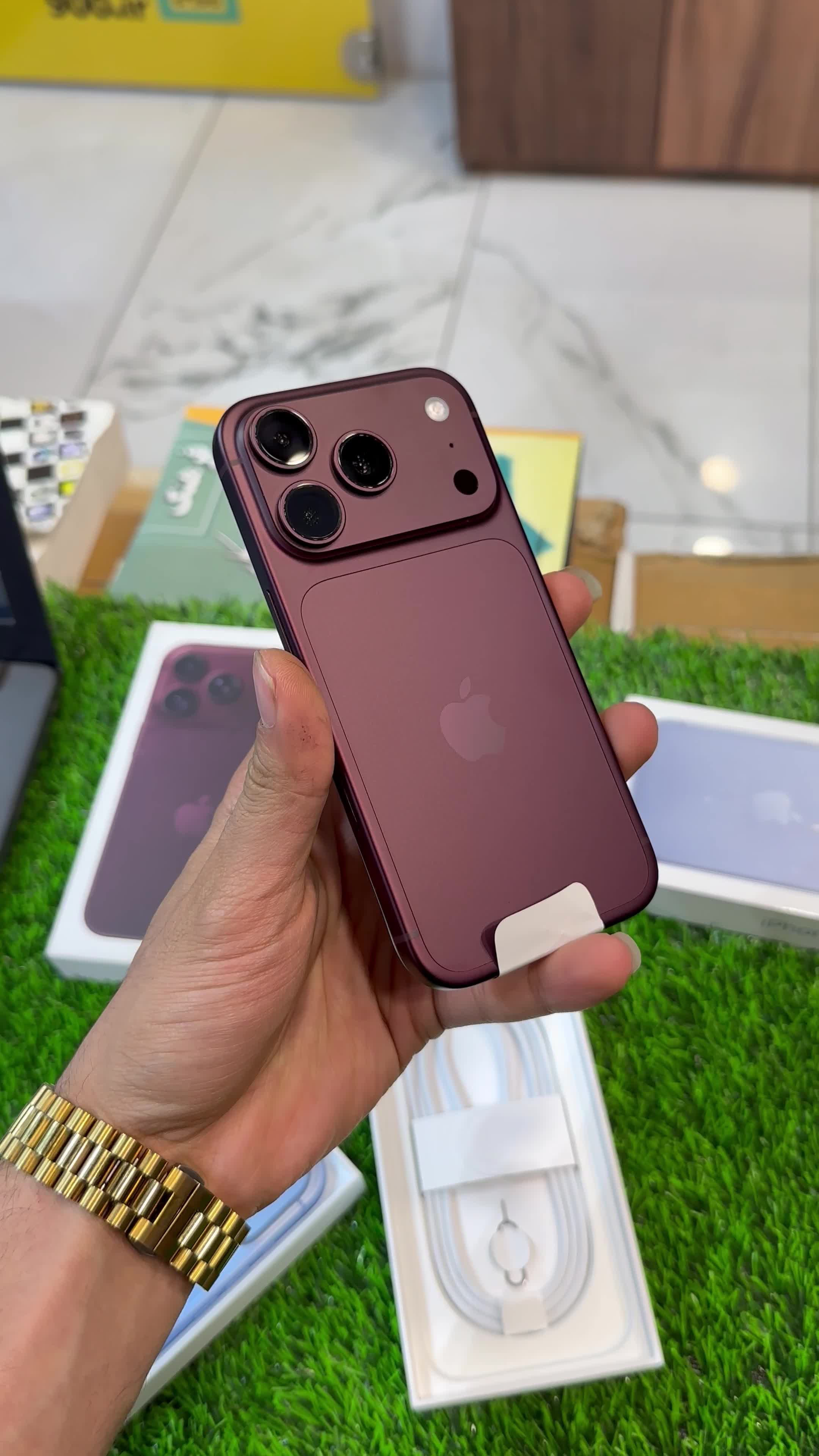 18Pro|موبایل|بجنورد, |دیوار