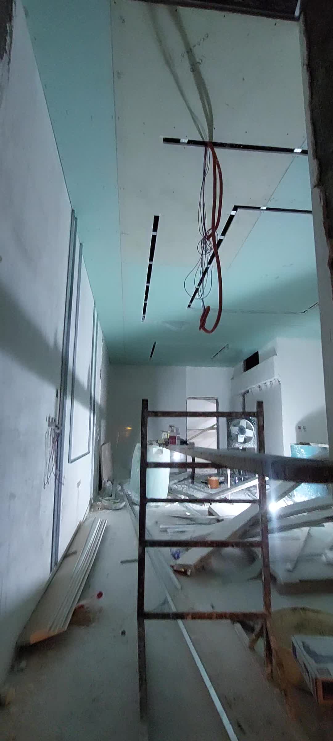 مجری تخصصی کناف رنگ امیزی وصفرتاصددکوراسیون داخلی|خدمات پیشه و مهارت|بوشهر, |دیوار