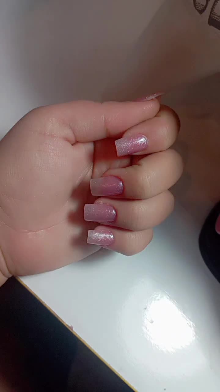 کاشت ناخن|خدمات آرایشگری و زیبایی|داراب, |دیوار