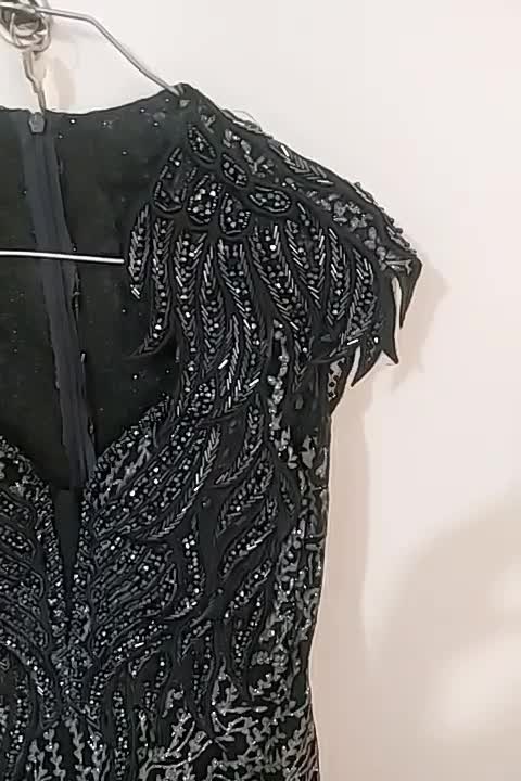 لباس مجلسی خیلی نو کلا یکبار پوشیده شده.|لباس|چهاردانگه (تهران), |دیوار