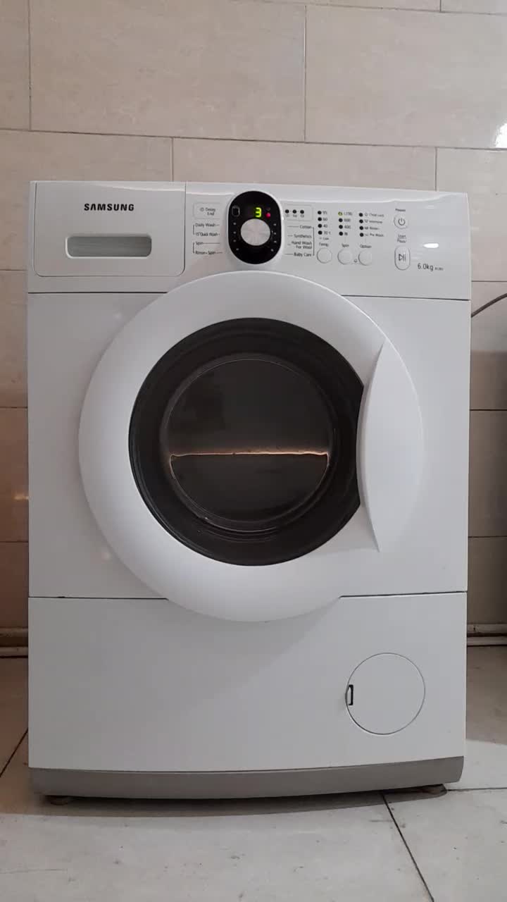 ماشین لباسشویی سامسونگ۶کیلو کره مونتاژ اروپا(eu)|ماشین لباسشویی و خشککن لباس|قم, زند آباد|دیوار