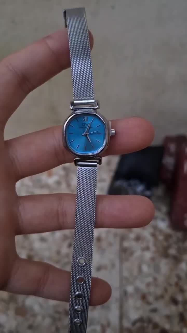 ساعت دنیل ولینگتون|ساعت|رشت, یخسازی|دیوار