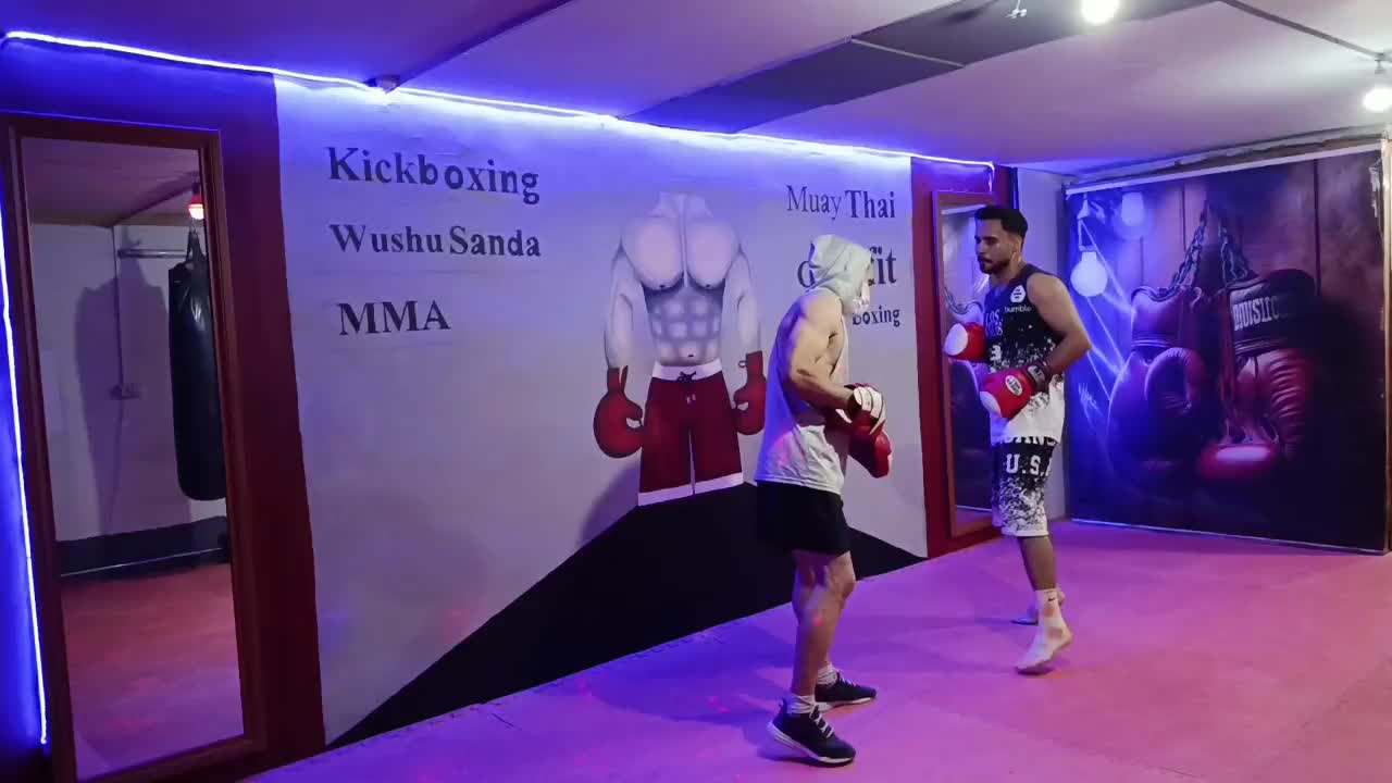 اموزش خصوصی بوکس،موای تای ،ووشوساندا ،ام ام ای|خدمات آموزشی|مشهد, رضاشهر|دیوار