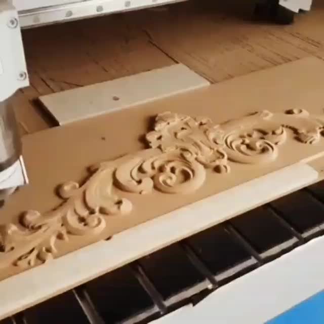 سی ان سی cnc دورکن لبه چسبان مکنده وارداتی چوب|ماشین‌آلات صنعتی|پاکدشت, پاکدشت (مامازند)|دیوار