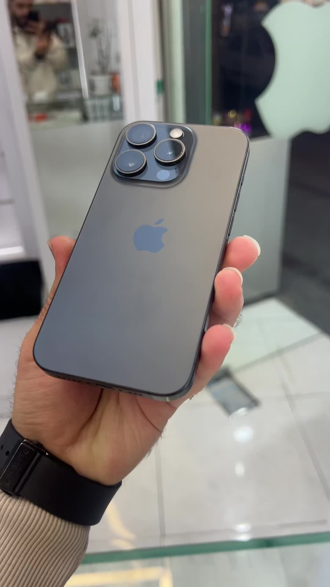 آیفون ۱۵ پرو کارکرده|موبایل|کرج, گوهردشت|دیوار