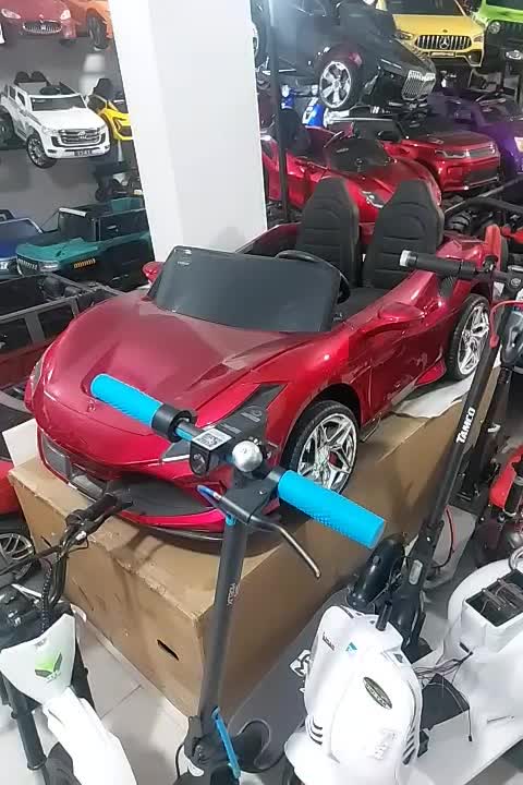 ماشین کودک باچک وطلا|اسباب‌بازی بچه|قدس, شهر‌قدس|دیوار