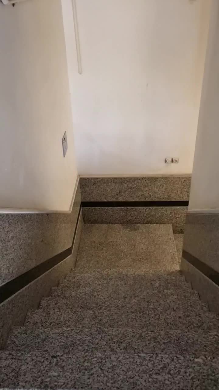 زیر زمین گلخانه ای ۱۸۰متر ۲ خوابه بر انسجام|اجارهٔ خانه و ویلا|قم, انسجام|دیوار