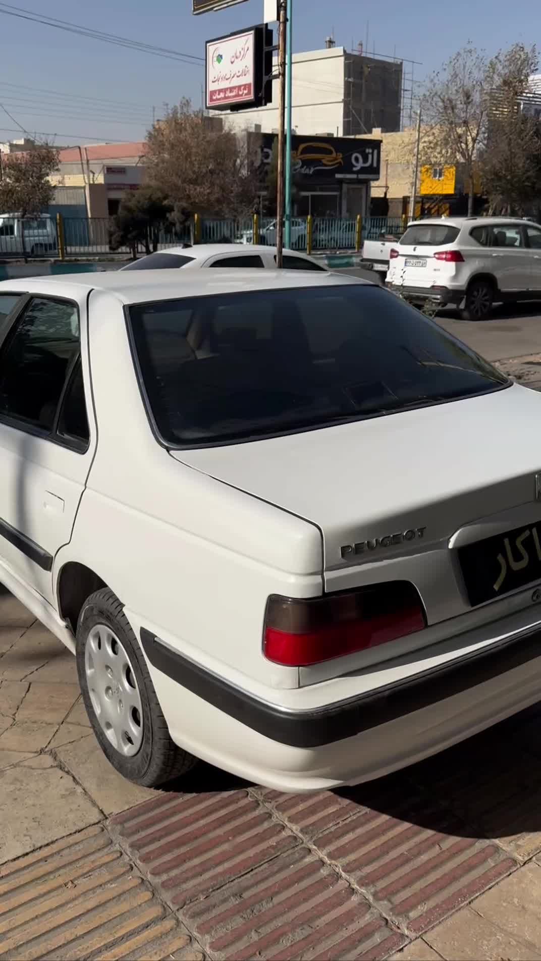 پارس سال، مدل ۱۳۹۲، نقد و اقساط|خودرو سواری و وانت|یزد, |دیوار