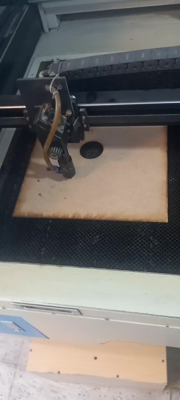 دستگاه لیزر ۶۰در۹۰ وارداتی چینی|ماشینآلات صنعتی|سرخه حصار, |دیوار