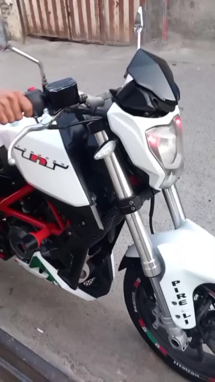 موتور بنلی 250|موتورسیکلت|گرگان, |دیوار