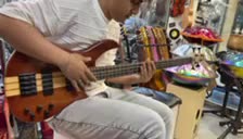 گیتار بیس یاماها|گیتار، بیس، امپلیفایر|تهران, افسریه شمالی|دیوار