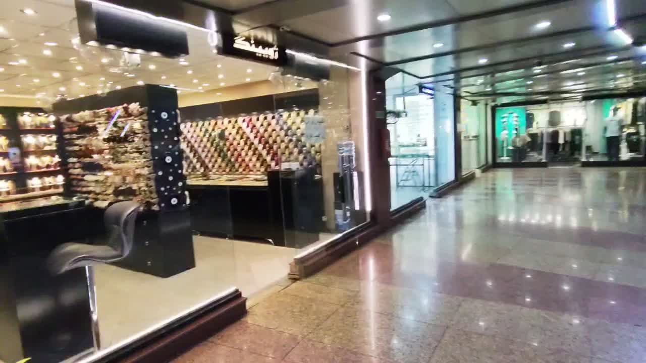 مغازه ۱۷متری در مجتمع تجاری دنیای نور (ب رسالت)|فروش مغازه و غرفه|تهران, شمس‌آباد|دیوار