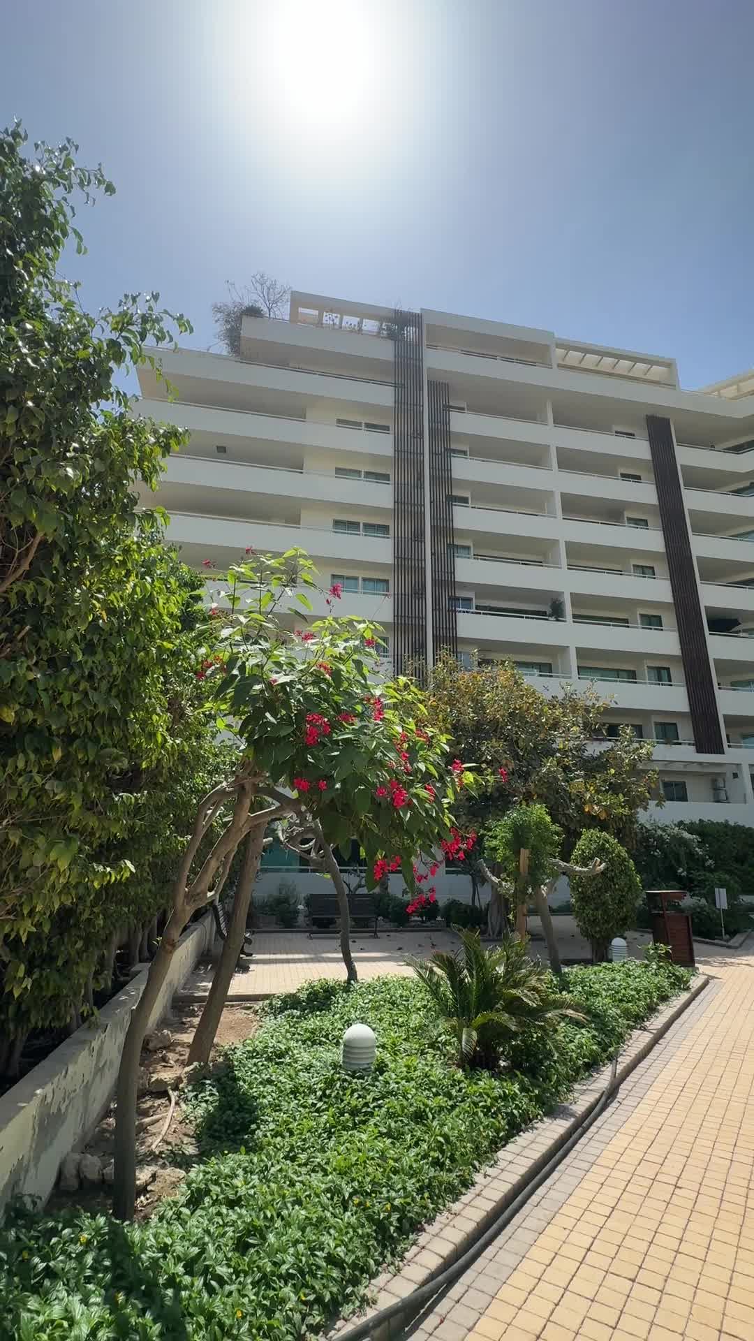 ۲۰۰ متر پنت هاوس / ویو دریا / مبله لوکس|اجارهٔ آپارتمان|کیش, |دیوار